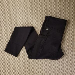 NWT Trinity Mid-Rise Pocket 7/8 Blk XS